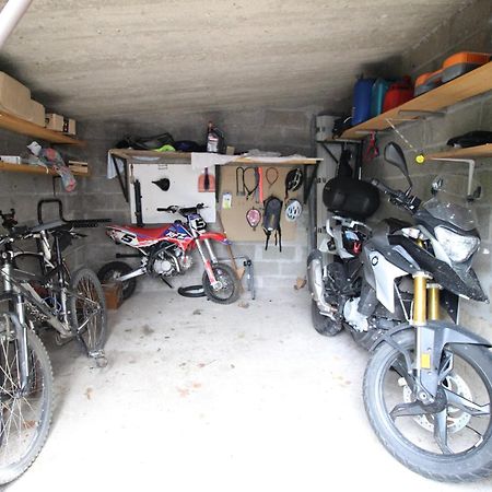 3 Chambres - Tres Grand Jardin Privee - Terrasse Privee - Garage Velo Et Moto - Parking Voiture Privee Dans La Propriete - Gere Par Presta-Zen'Services Thierville-sur-Meuse Экстерьер фото